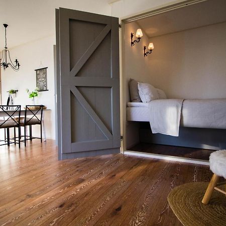 T'Hus Bed & Breakfast Katlijk Exteriör bild